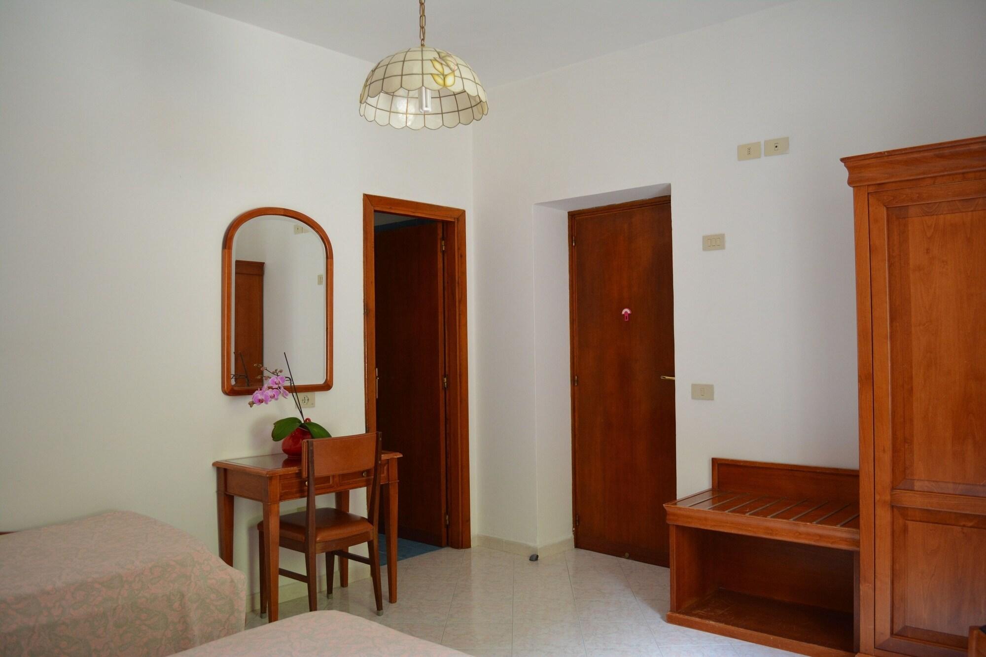Hotel Maronti Barano dʼIschia Εξωτερικό φωτογραφία