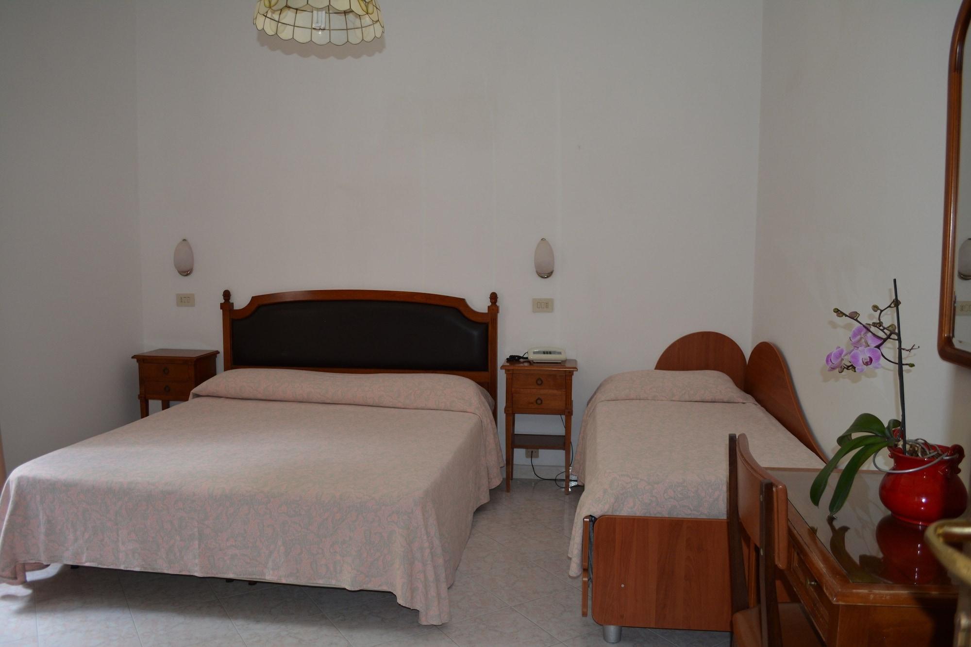 Hotel Maronti Barano dʼIschia Εξωτερικό φωτογραφία