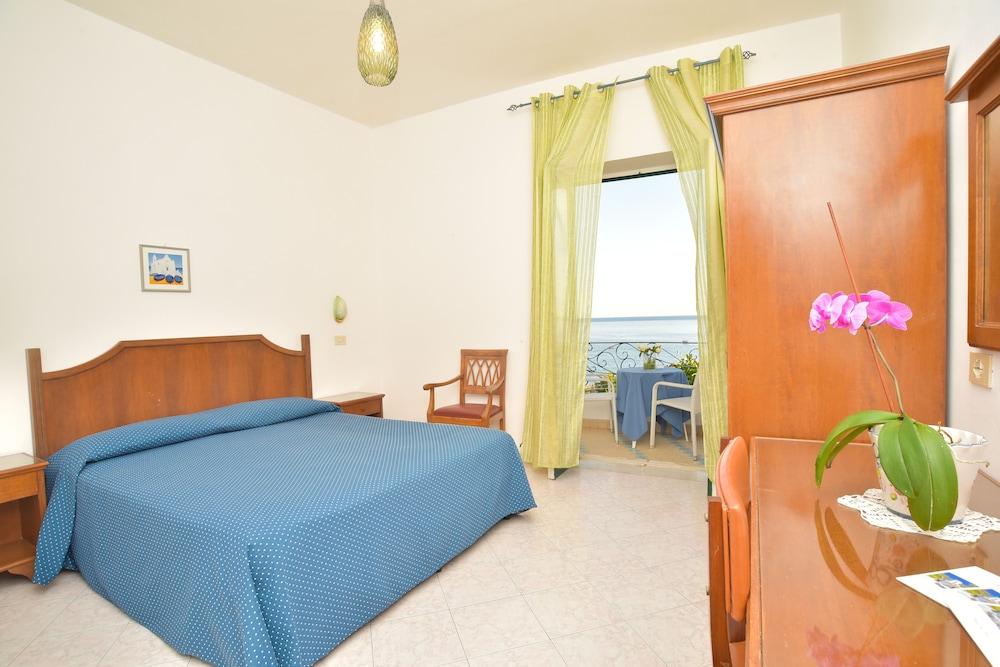 Hotel Maronti Barano dʼIschia Εξωτερικό φωτογραφία