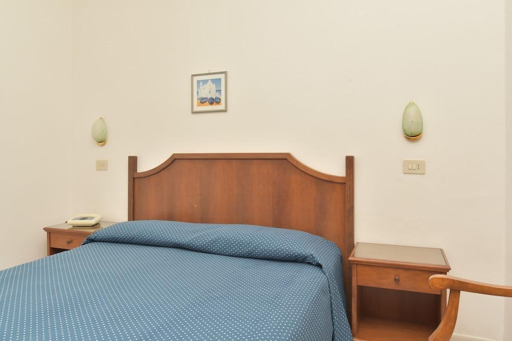 Hotel Maronti Barano dʼIschia Εξωτερικό φωτογραφία