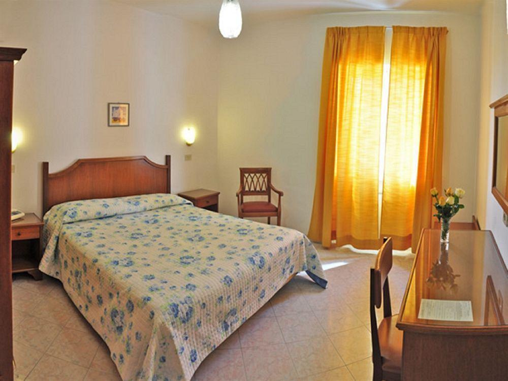 Hotel Maronti Barano dʼIschia Εξωτερικό φωτογραφία