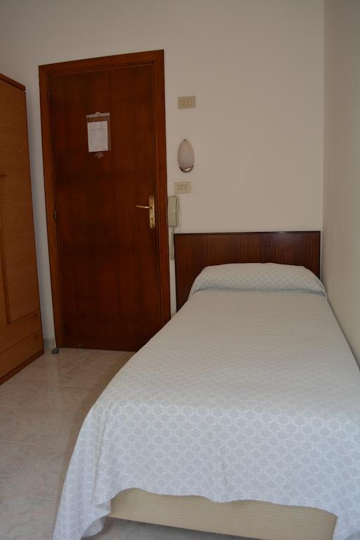 Hotel Maronti Barano dʼIschia Δωμάτιο φωτογραφία