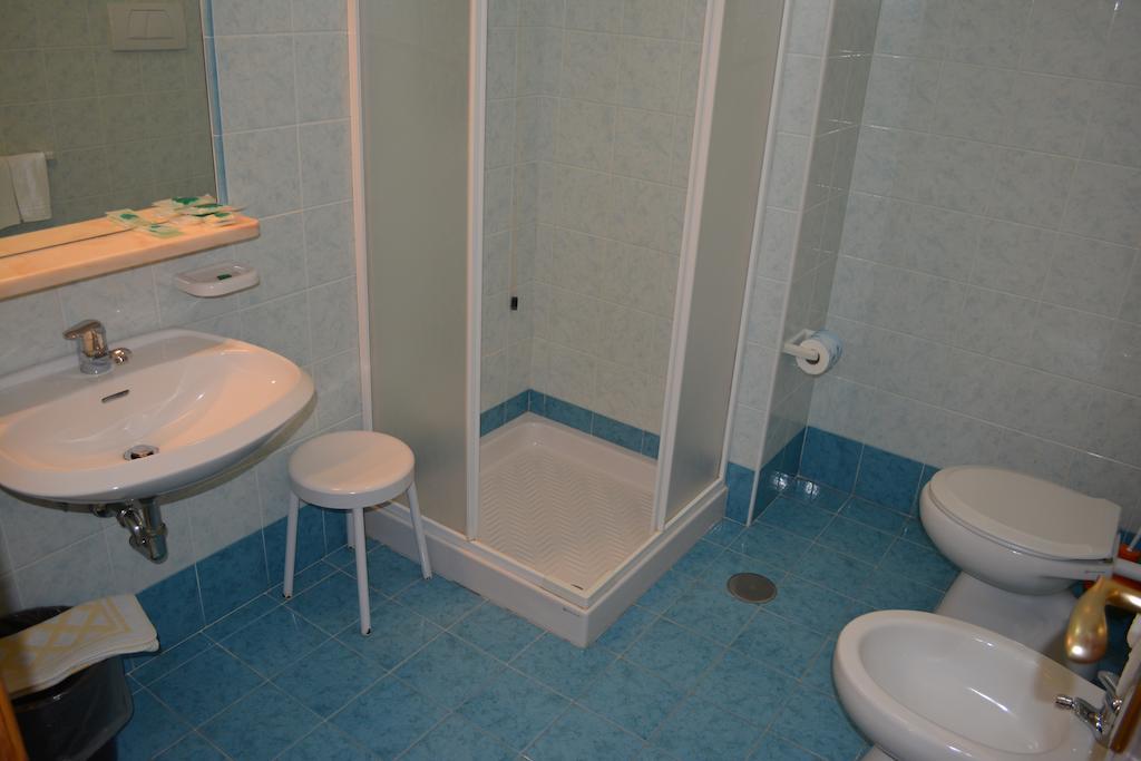 Hotel Maronti Barano dʼIschia Δωμάτιο φωτογραφία